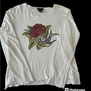Nevada long sleeve graphic shirt